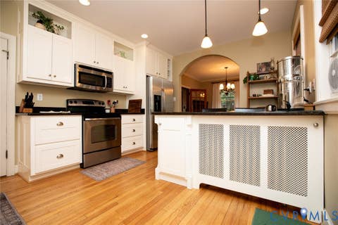 Tiny photo for 801 First Avenue, Farmville, VA 23901 (MLS # 2621857)
