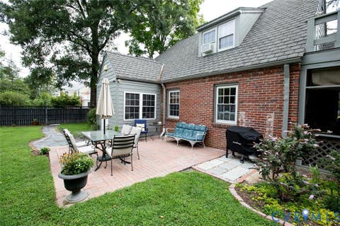 Tiny photo for 801 First Avenue, Farmville, VA 23901 (MLS # 2621857)