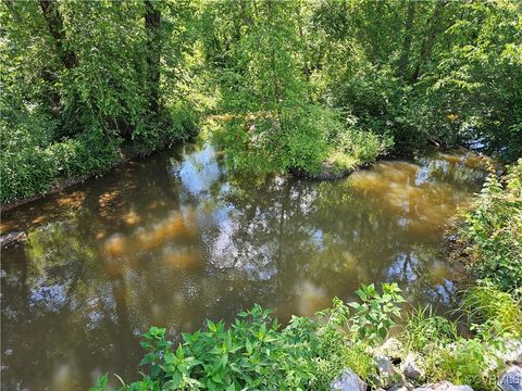Photo of 17.54 Acres Indian Oak Road, Crewe, VA 23930 (MLS # 2515609)