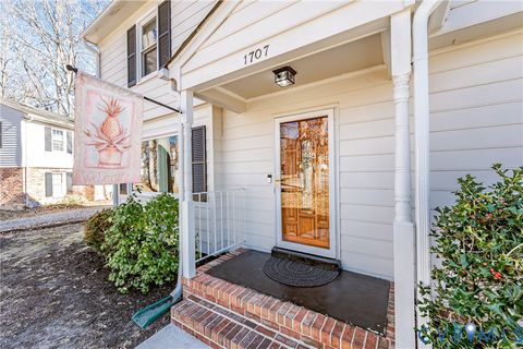 Tiny photo for 1707 Sandlewood Court, North Chesterfield, VA 23235 (MLS # 2602978)