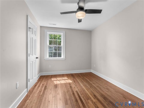 Tiny photo for 906 Maple Avenue, Richmond, VA 23226 (MLS # 2621468)