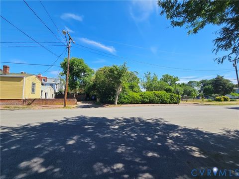 Tiny photo for 215 N 29th Street, Richmond, VA 23223 (MLS # 2612901)