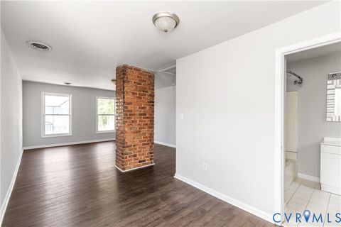 Tiny photo for 850 Hinton Street, Petersburg, VA 23803 (MLS # 2611331)