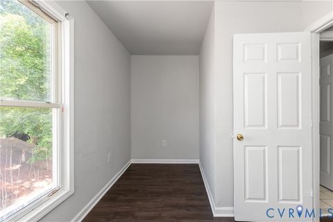 Tiny photo for 850 Hinton Street, Petersburg, VA 23803 (MLS # 2611331)