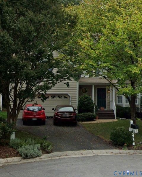 Photo of 4420 Killiam Court, Glen Allen, VA 23060 (MLS # 2606801)