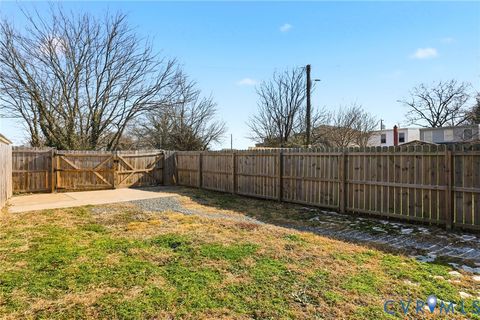 Tiny photo for 210 E 18th Street, Richmond, VA 23224 (MLS # 2603381)