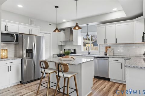 Tiny photo for 210 E 18th Street, Richmond, VA 23224 (MLS # 2603381)