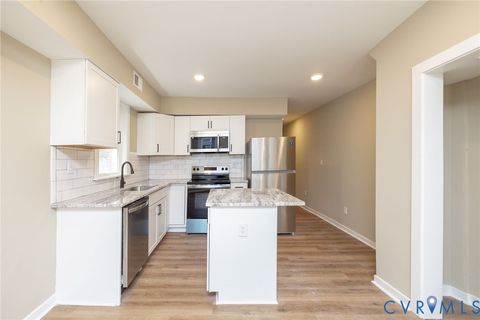 Tiny photo for 618 N 32nd Street, Richmond, VA 23223 (MLS # 2530529)