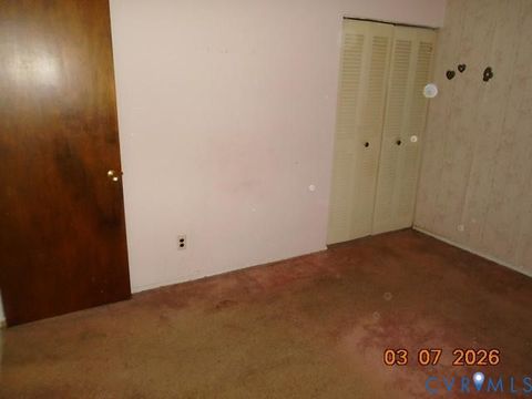 Tiny photo for 410 Adamson Street St, Henrico, VA 23075 (MLS # 2605575)