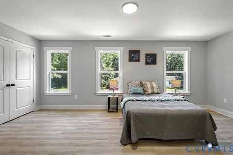 Tiny photo for 300 Green Acres Avenue, Richmond, VA 23224 (MLS # 2532535)