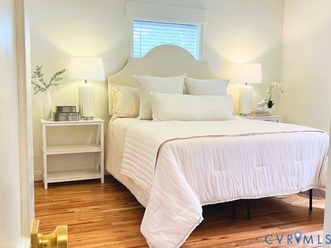 Tiny photo for 3523 Hanover Avenue #B, Richmond, VA 23221 (MLS # 2613250)