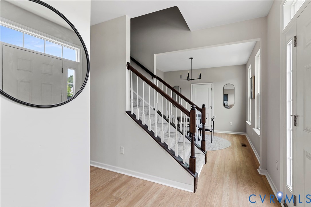 5313 Sandy Ridge Court