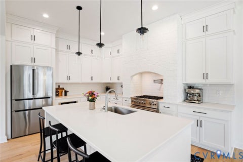 Tiny photo for 17701 Flossmoore Court, Moseley, VA 23120 (MLS # 2623390)