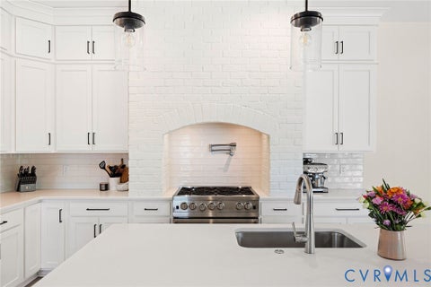 Tiny photo for 17701 Flossmoore Court, Moseley, VA 23120 (MLS # 2623390)