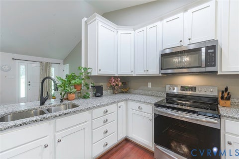 Tiny photo for 19151 Poor House Road, Amelia Courthouse, VA 23002 (MLS # 2623638)