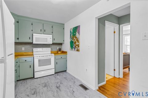 Tiny photo for 151 Badger Road, Deltaville, VA 23043 (MLS # 2602061)