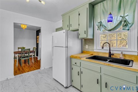 Tiny photo for 151 Badger Road, Deltaville, VA 23043 (MLS # 2602061)