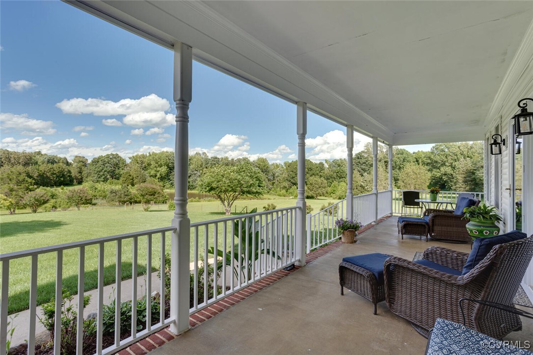2104 Apple Grove Road
