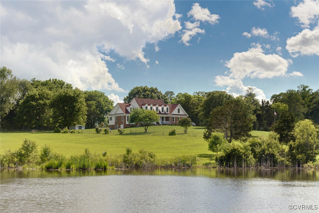 2104 Apple Grove Road