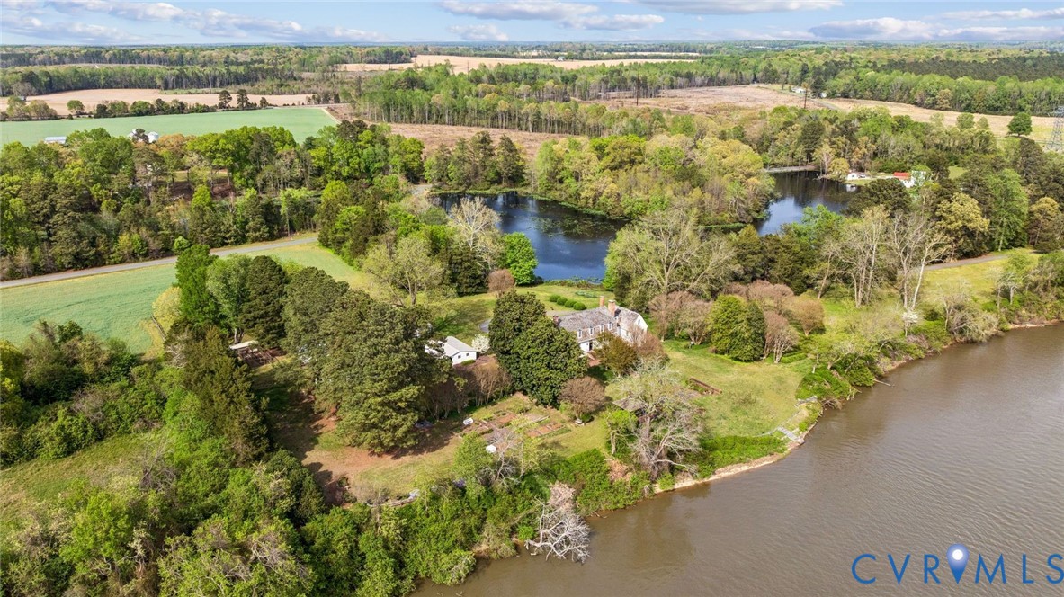 1685 Sweet Hall Road