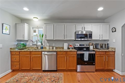 Tiny photo for 510 N 28th Street, Richmond, VA 23223 (MLS # 2609174)