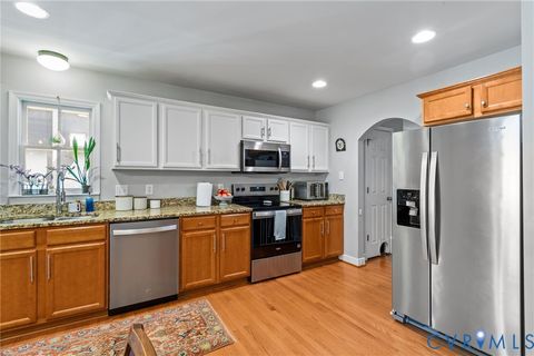 Tiny photo for 510 N 28th Street, Richmond, VA 23223 (MLS # 2609174)
