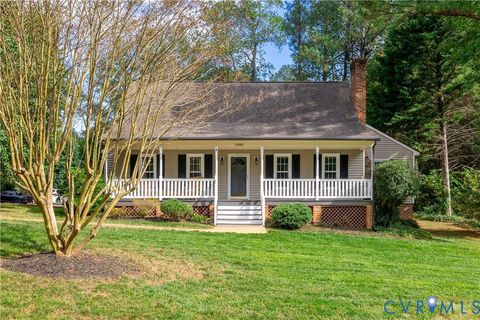 Photo of 10901 Sunset Hills Drive, North Chesterfield, VA 23236 (MLS # 2527797)