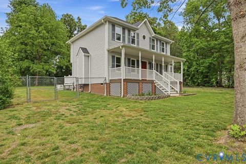 Tiny photo for 4001 Lakeview Road, South Chesterfield, VA 23803 (MLS # 2611052)