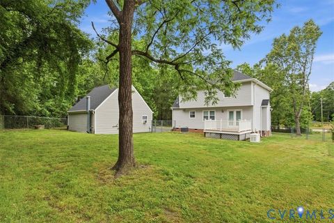 Tiny photo for 4001 Lakeview Road, South Chesterfield, VA 23803 (MLS # 2611052)