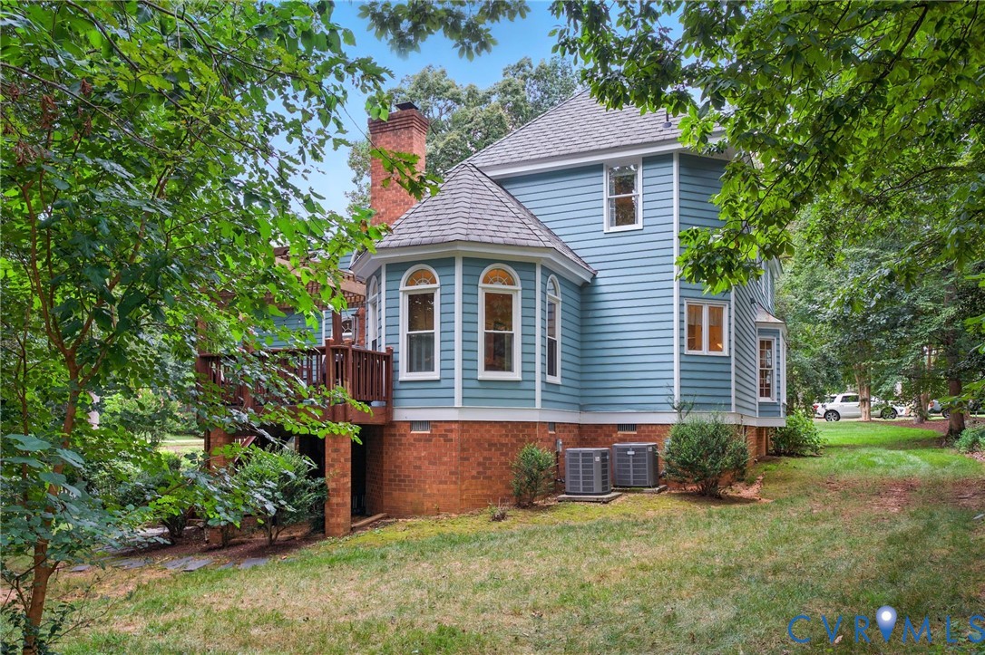 106 Huddersfield Drive