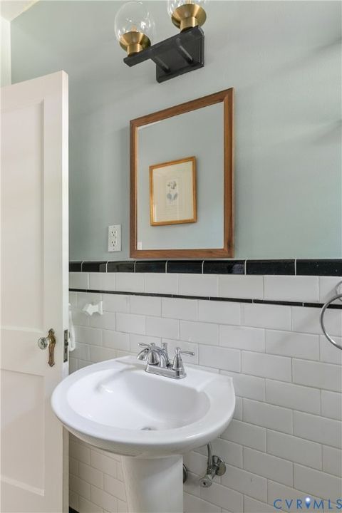 Tiny photo for 3205 Rueger Street, Richmond, VA 23221 (MLS # 2614514)