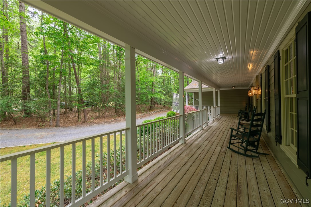 328 Perrow Lane