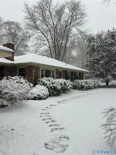 Tiny photo for 8828 Gem Street, Chesterfield, VA 23235 (MLS # 2532915)