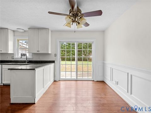 Tiny photo for 7513 Seminary Avenue, Henrico, VA 23227 (MLS # 2605930)