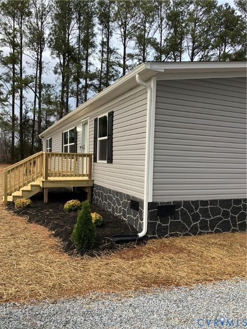 Tiny photo for 2664 Overton Road, Victoria, VA 23974 (MLS # 2532264)