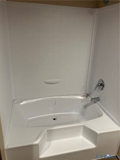 Tiny photo for 2664 Overton Road, Victoria, VA 23974 (MLS # 2532264)