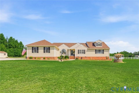Photo of 15300 Lebanon Road, Spring Grove, VA 23881 (MLS # 2616850)