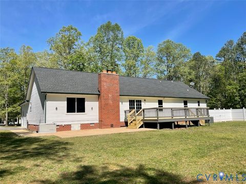 Tiny photo for 10333 Redfield Drive, Amelia Courthouse, VA 23002 (MLS # 2609723)