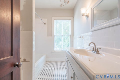 Tiny photo for 135 Mancha Avenue, Claremont, VA 23899 (MLS # 2629107)