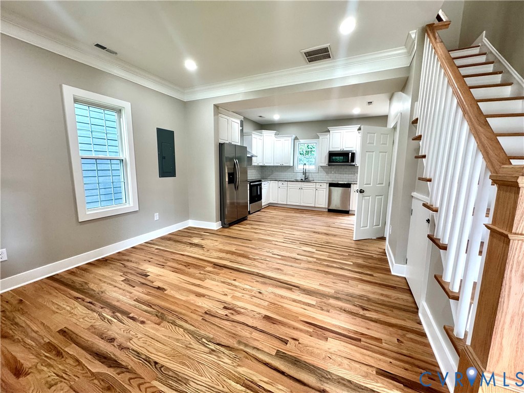 1130-1132 W High Street