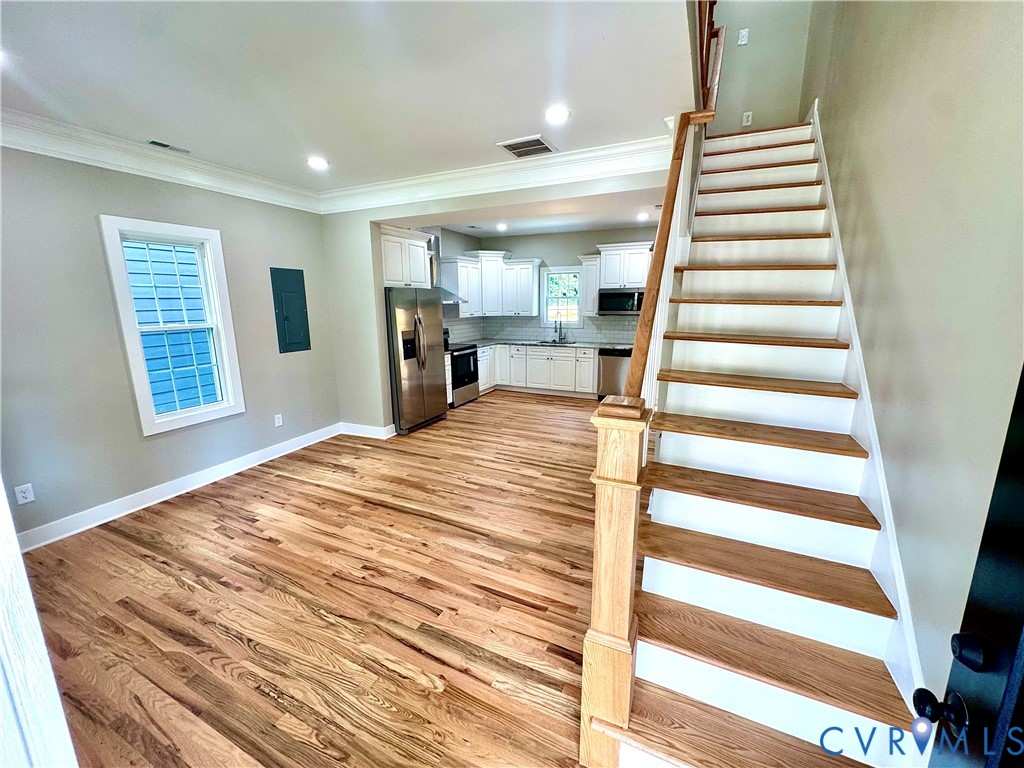 1130-1132 W High Street