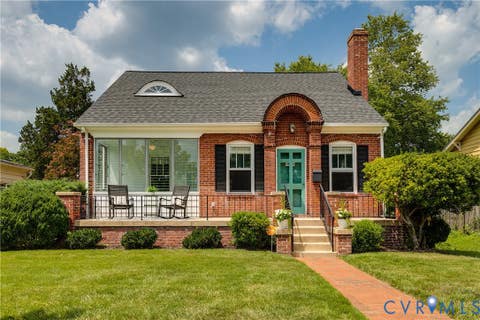 Photo of 1208 Windsor Avenue, Richmond, VA 23227 (MLS # 2618262)