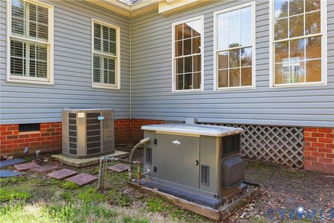 Tiny photo for 118 Kennon Pointe Court, Colonial Heights, VA 23834 (MLS # 2605534)