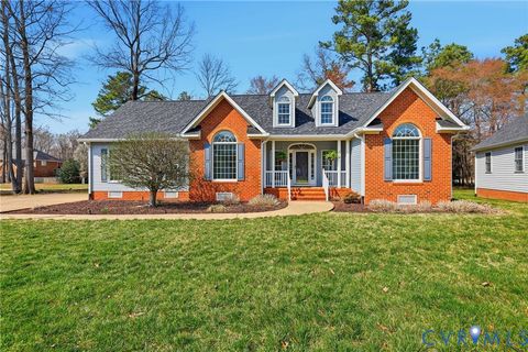 Photo of 118 Kennon Pointe Court, Colonial Heights, VA 23834 (MLS # 2605534)