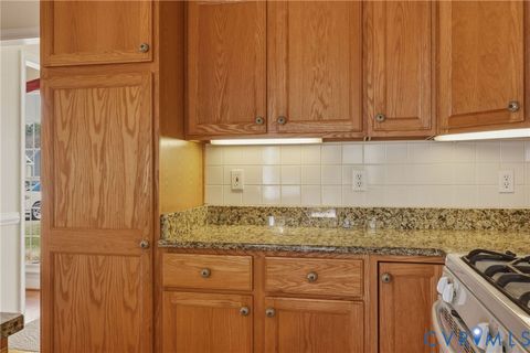 Tiny photo for 118 Kennon Pointe Court, Colonial Heights, VA 23834 (MLS # 2605534)