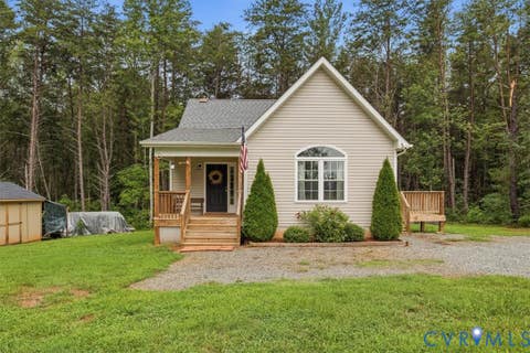 Tiny photo for 635 Spring Road, Mineral, VA 23117 (MLS # 2621797)