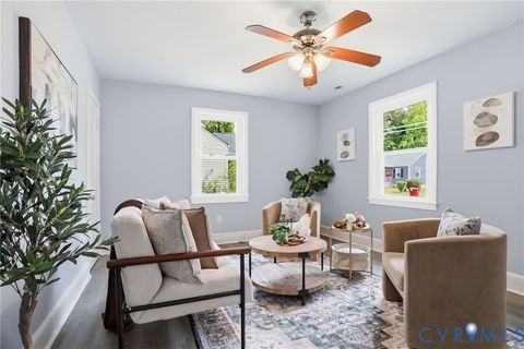 Photo of 2311 Richmond Avenue, Petersburg, VA 23803 (MLS # 2612333)