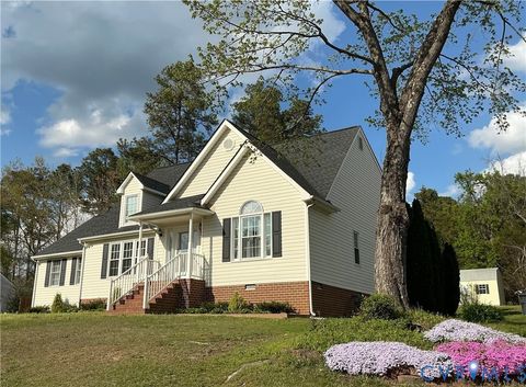 Photo of 1949 Castle Glen Drive, North Chesterfield, VA 23236 (MLS # 2608241)