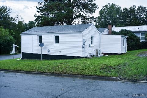 A home in Farmville