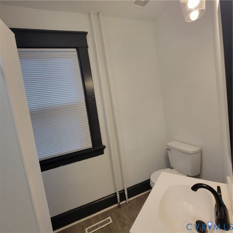 Tiny photo for 607 Pollock Street, Richmond, VA 23222 (MLS # 2628615)